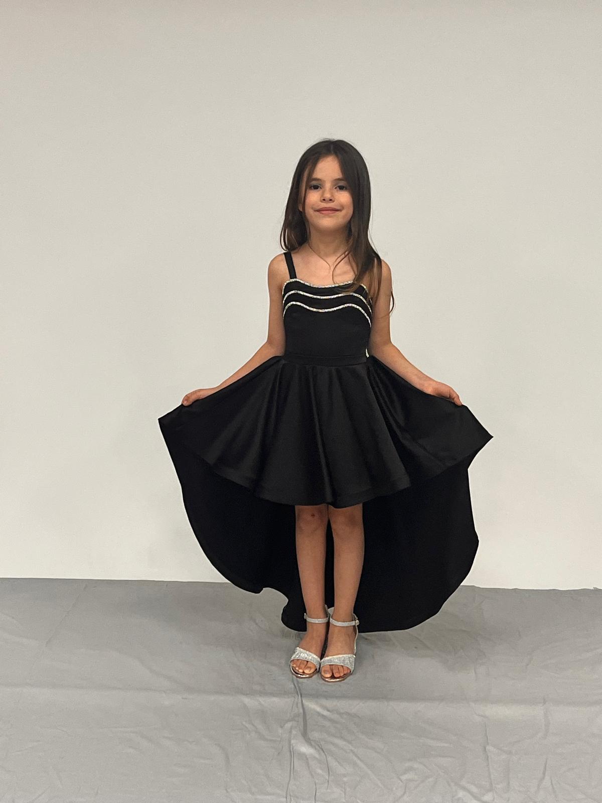Kız Çocuk Abiye Siyah Saten Kuyruklu Yaka Şerit Taşlı  Abiye Elbise 5-10 yaşYaş