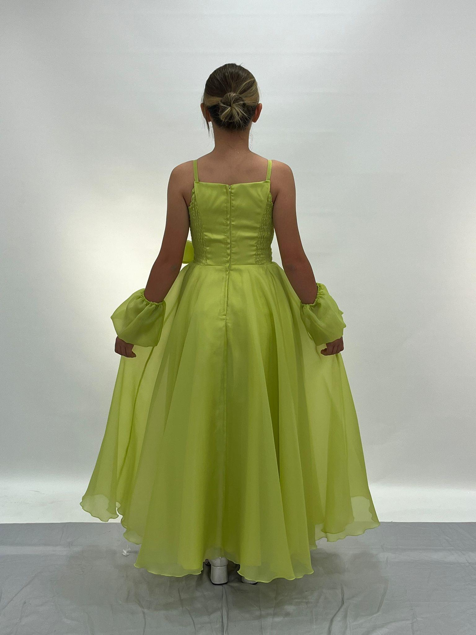 Kız Çocuk Abiye Yeşil Askılı Akardiyon Yaka Kollu Uzun Şifon Abiye Elbise 10-15 Yaş