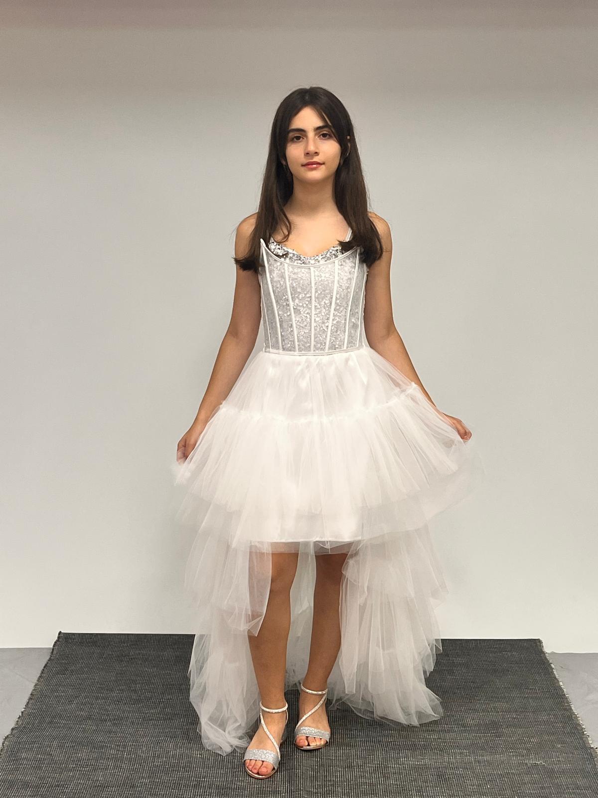 Kız Çocuk Abiye Krem Önü Kısa Kuyruklu Payet İşlemeli Biyeli Transparan Kaplama Abiye Elbise 10-15 Yaş