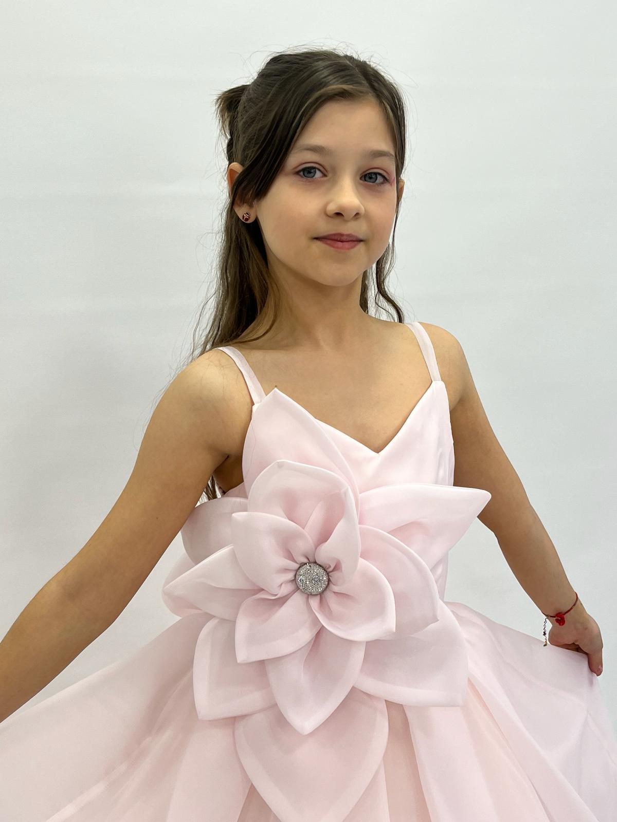 Kız Çocuk Abiye Büyük Çiçekli Taş Detaylı Kasnaklı Çocuk Gelinlik 2-11 Yaş