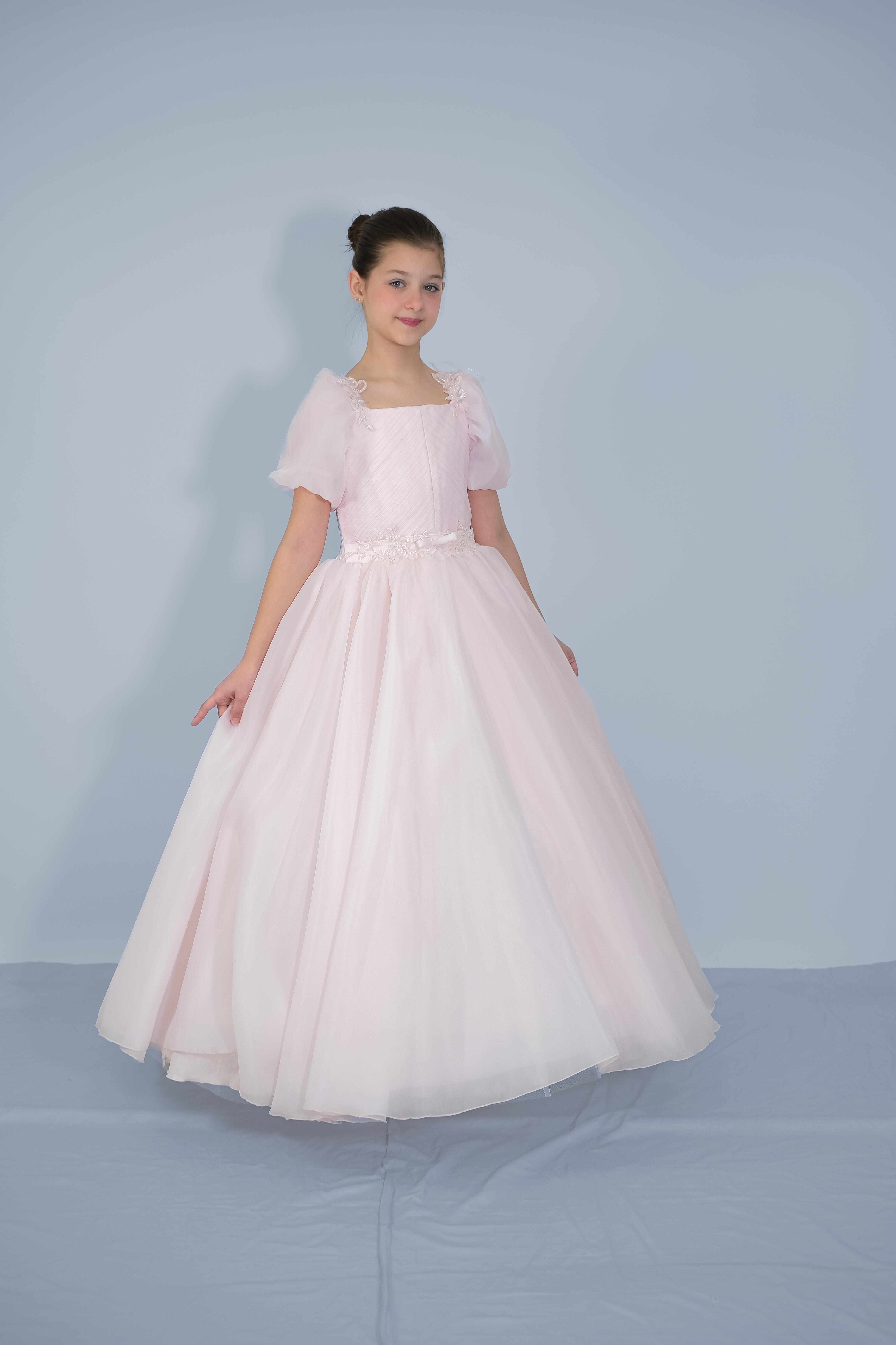 Kız Çocuk Abiye Pudra Balon Kollu Omuz ve Bel Boncuk Taş İşlemeli  Şifon Gelinlik 2-11 Yaş