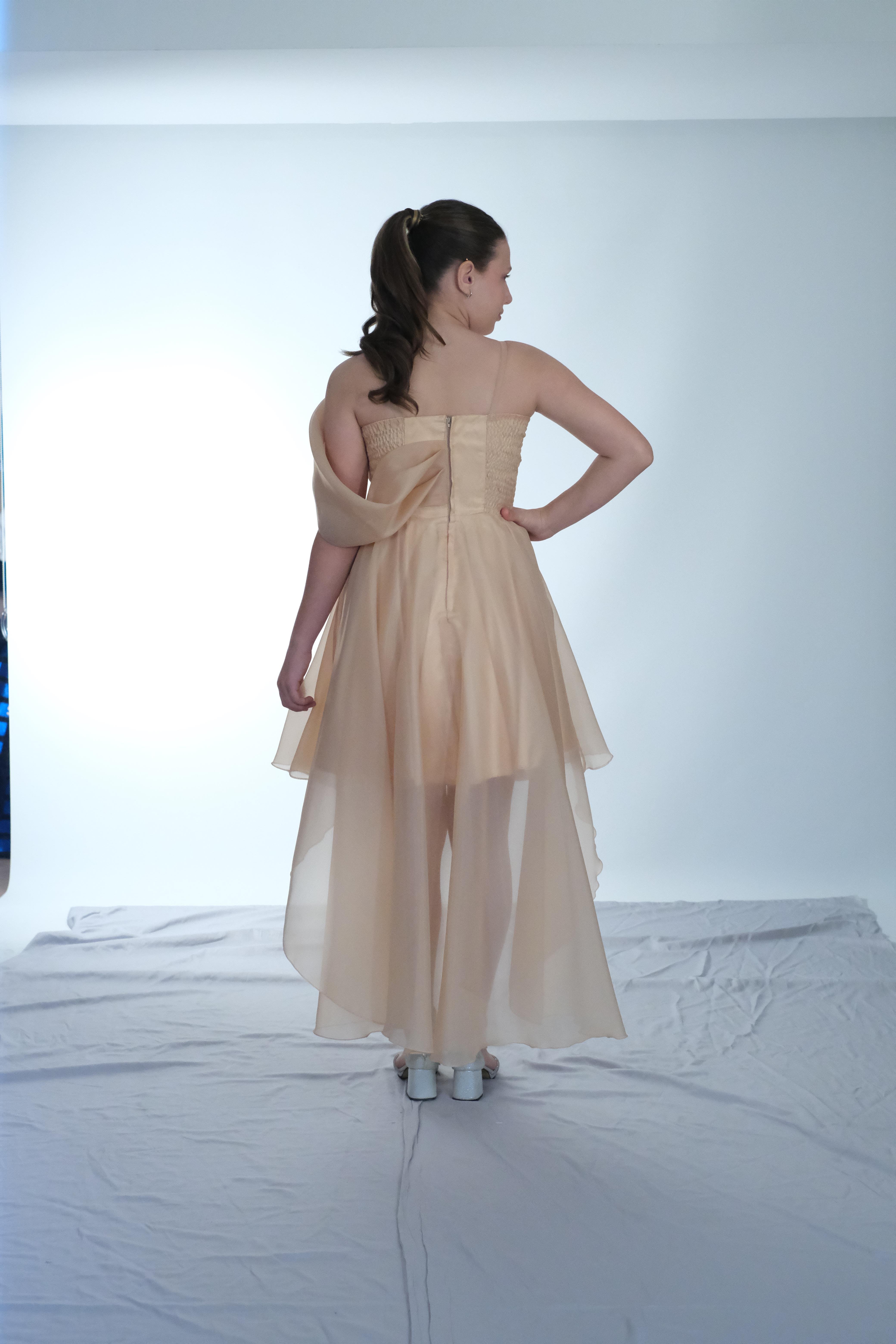 Kız Çocuk Abiye Askılı SoğanKabuğu Tek Omuz Gül Detaylı Kuyruklu Şifon  Abiye Elbise 10-15 Yaş