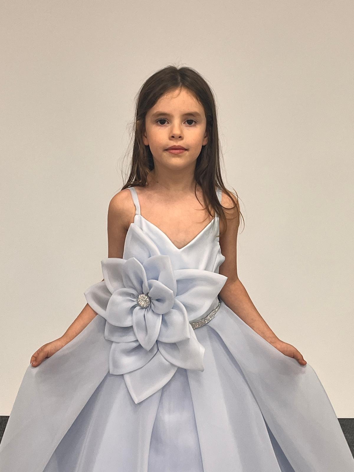 Kız Çocuk Abiye Büyük Çiçekli Taş Detaylı Kasnaklı Mavi Çocuk Gelinlik 2-11 Yaş