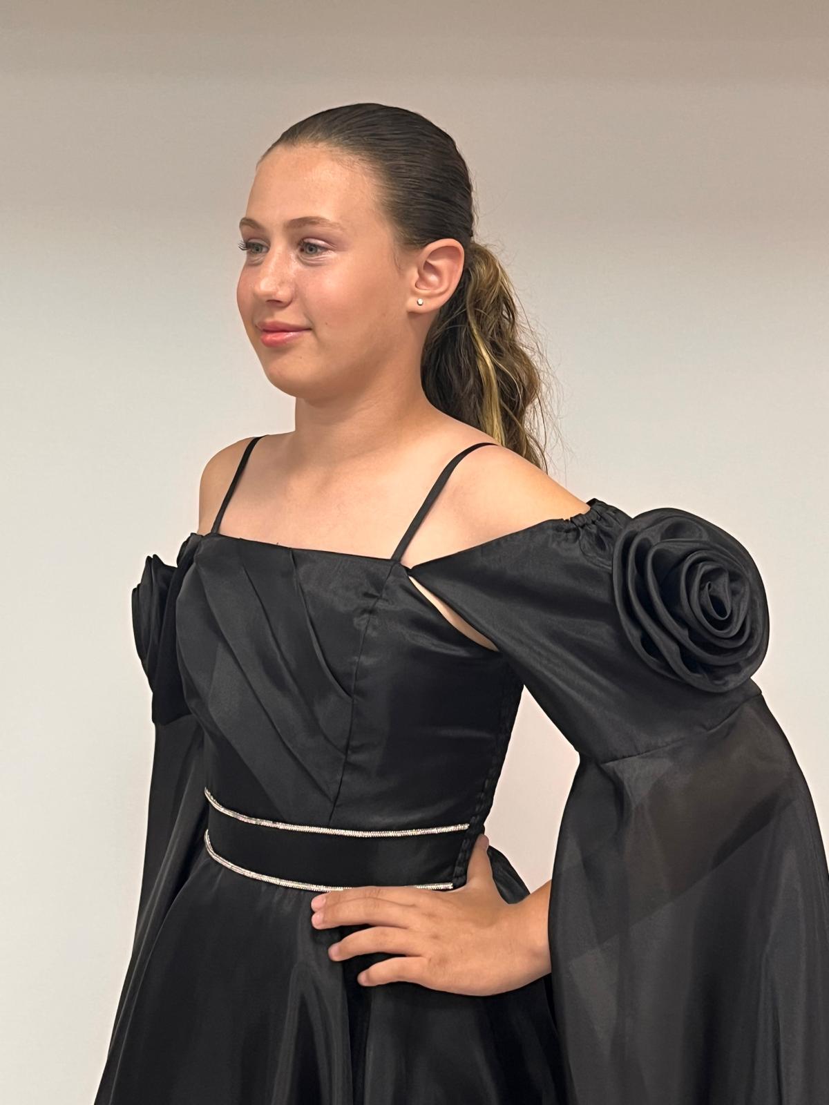 Kız Çocuk Abiye Siyah Uzun Askılı Kolları Çıkabilen Pelerinli Şifon Abiye Elbise 10-15 Yaş