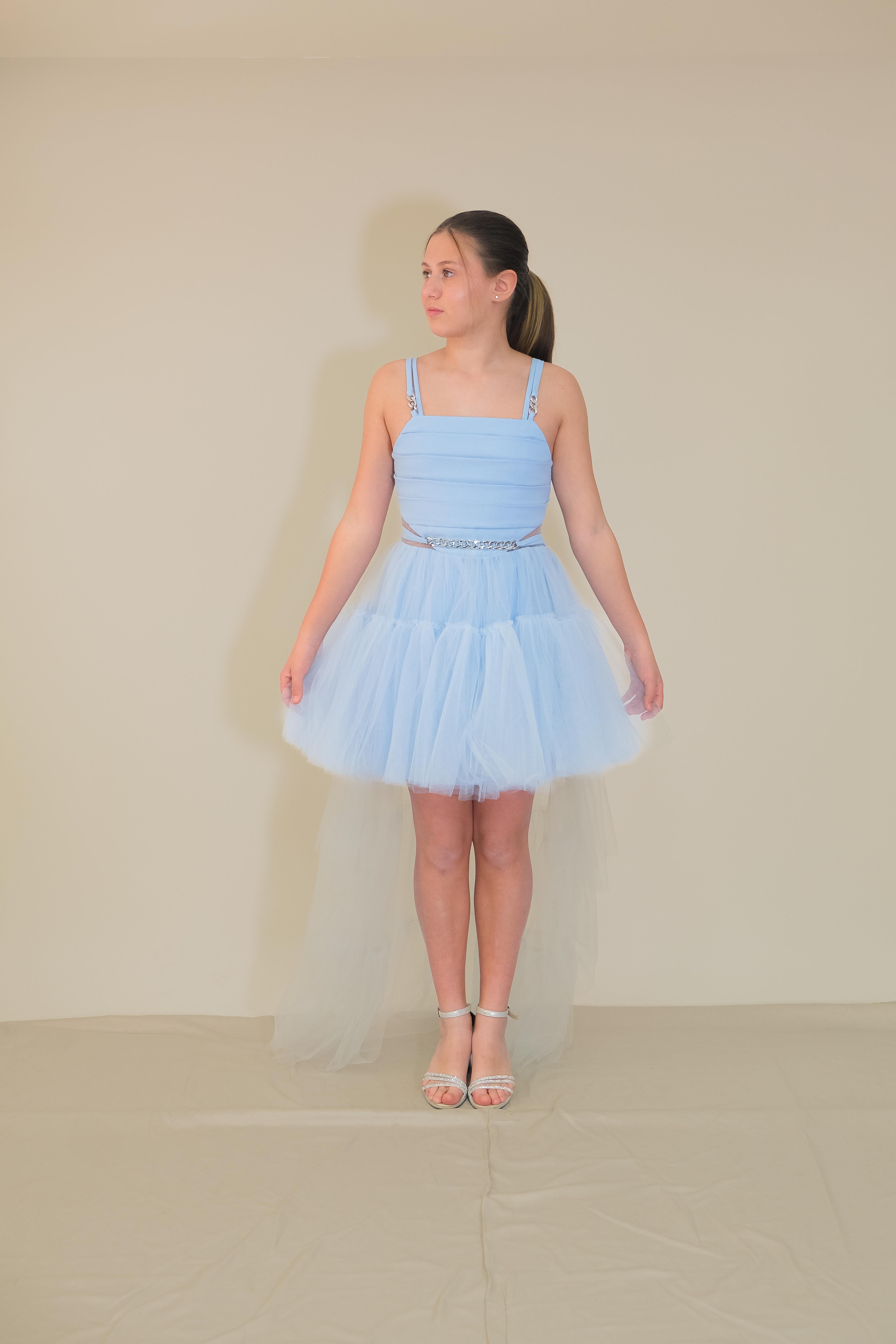 Kız Çocuk Askılı Mavi Zincir Detaylı Kat Etekli Kuyruklu Abiye Elbise 10-15 Yaş 