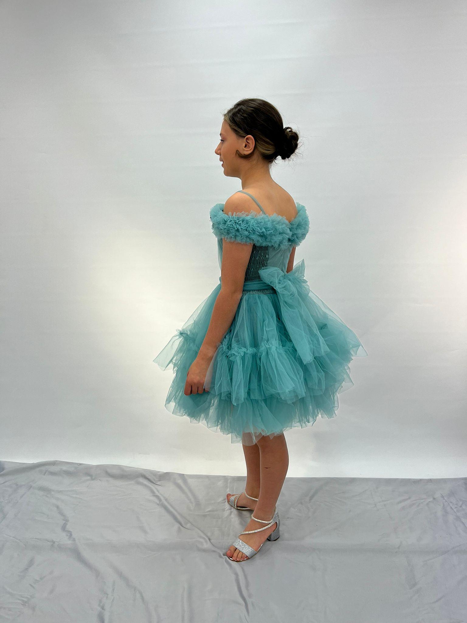 Kız Çocuk Abiye Mint Yeşili Askılı Yakası Fırfırlı Beli Tokalı Kısa Kat Tüllü Abiye Elbise 10-14 Yaş