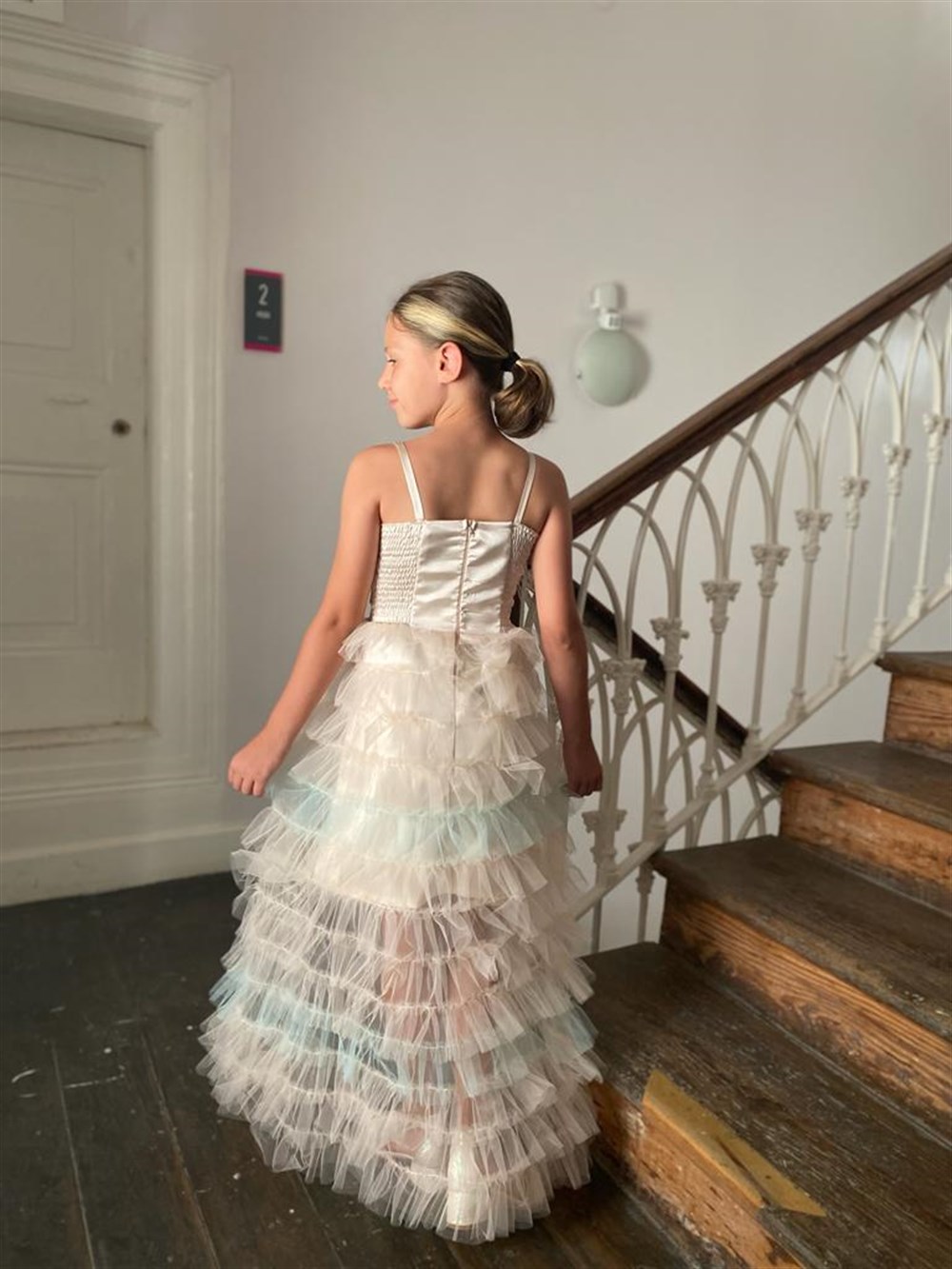 Kız Çocuk Kısa Payetli Elbise Etekleri Kat Kat Renki 8-16 Yaş