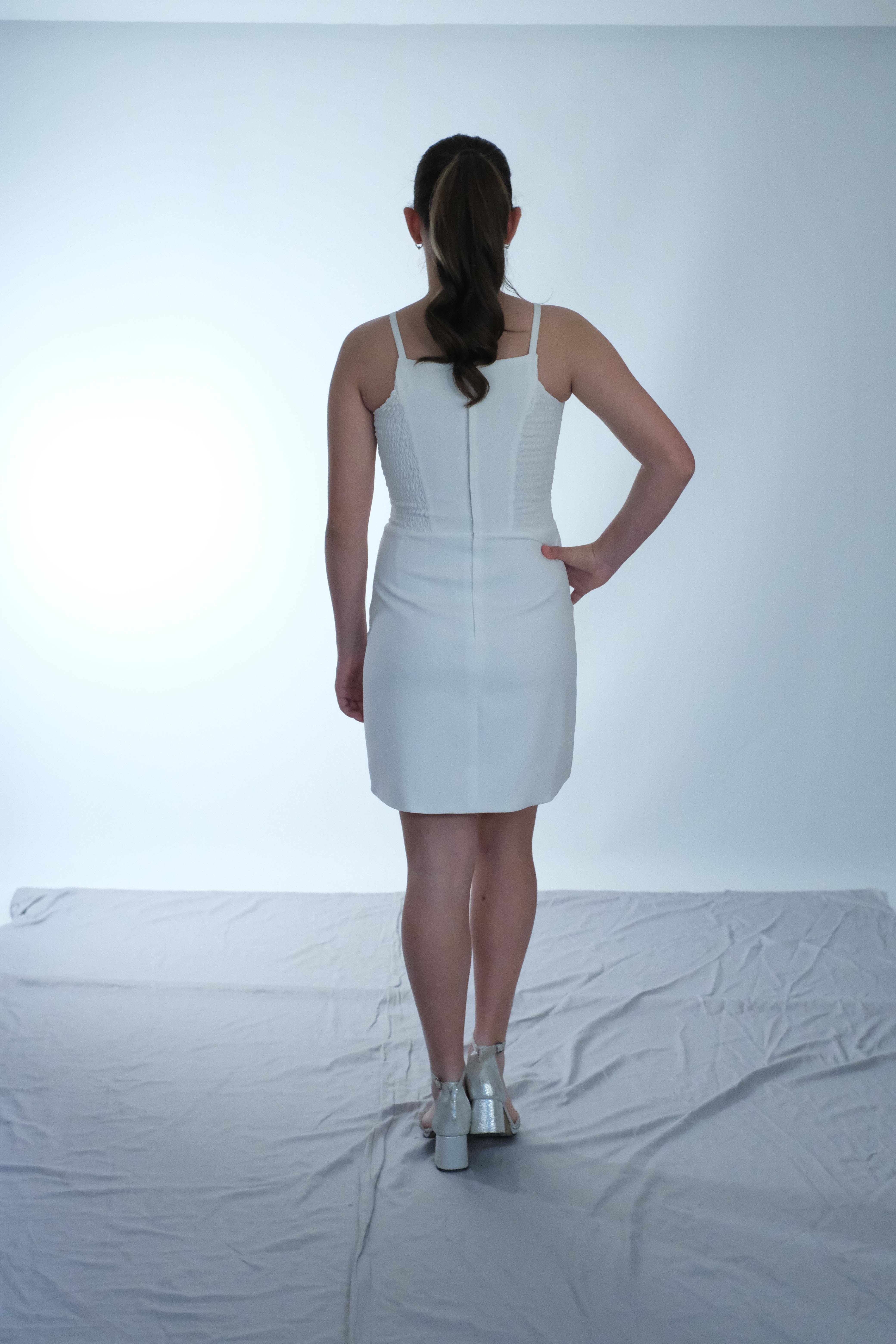 Kız Çocuk Abiye Krep Kumaş Krem Mini Şerit Taşlı Askılı Çıkabilen Tül Kuyruklu Abiye Elbise 10-15 Yaş