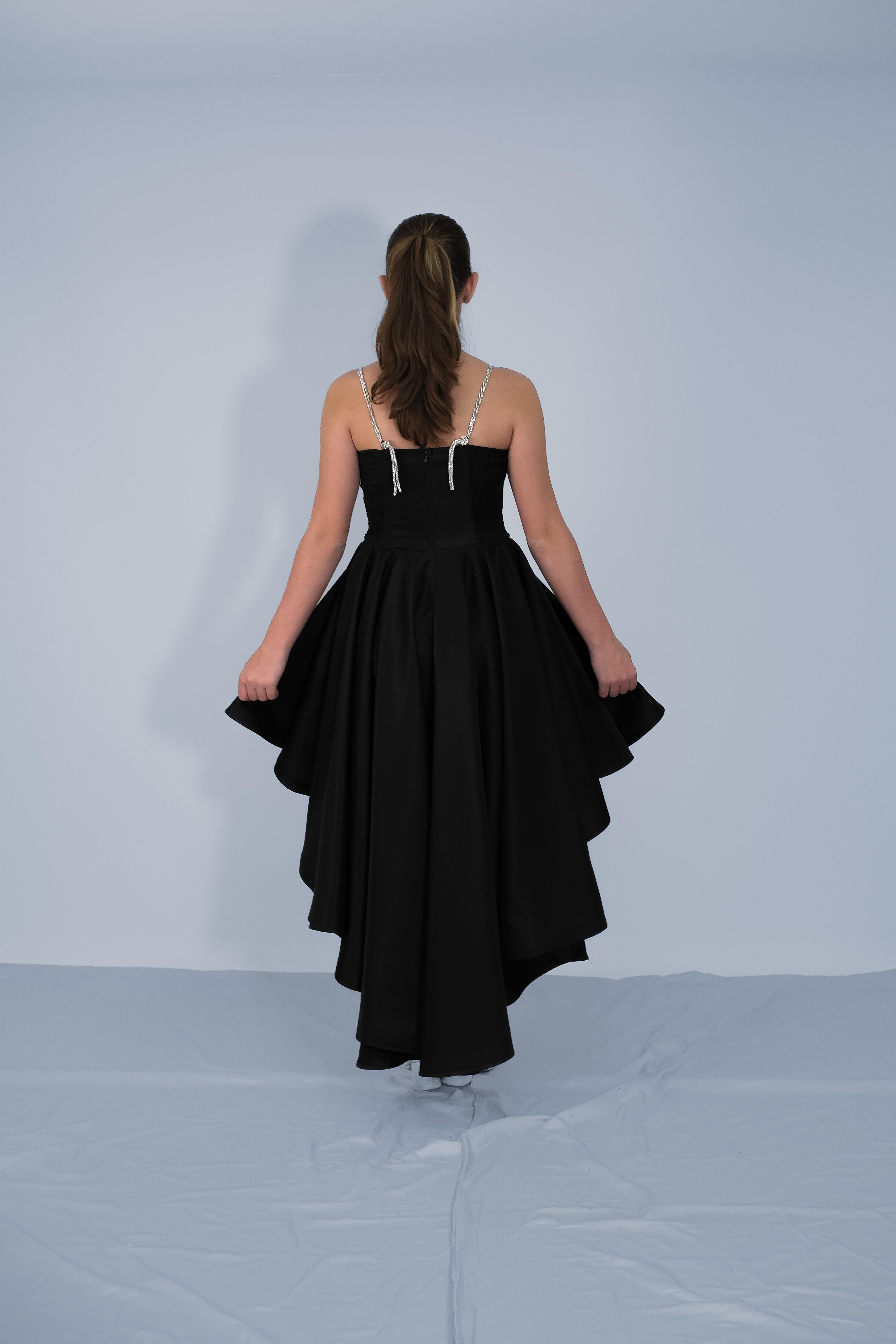 Kız Çocuk Abiye Siyah Kordon Taş Askılı Sunsihe Kumaş Kuyruklu Abiye Elbise 10-15 Yaş