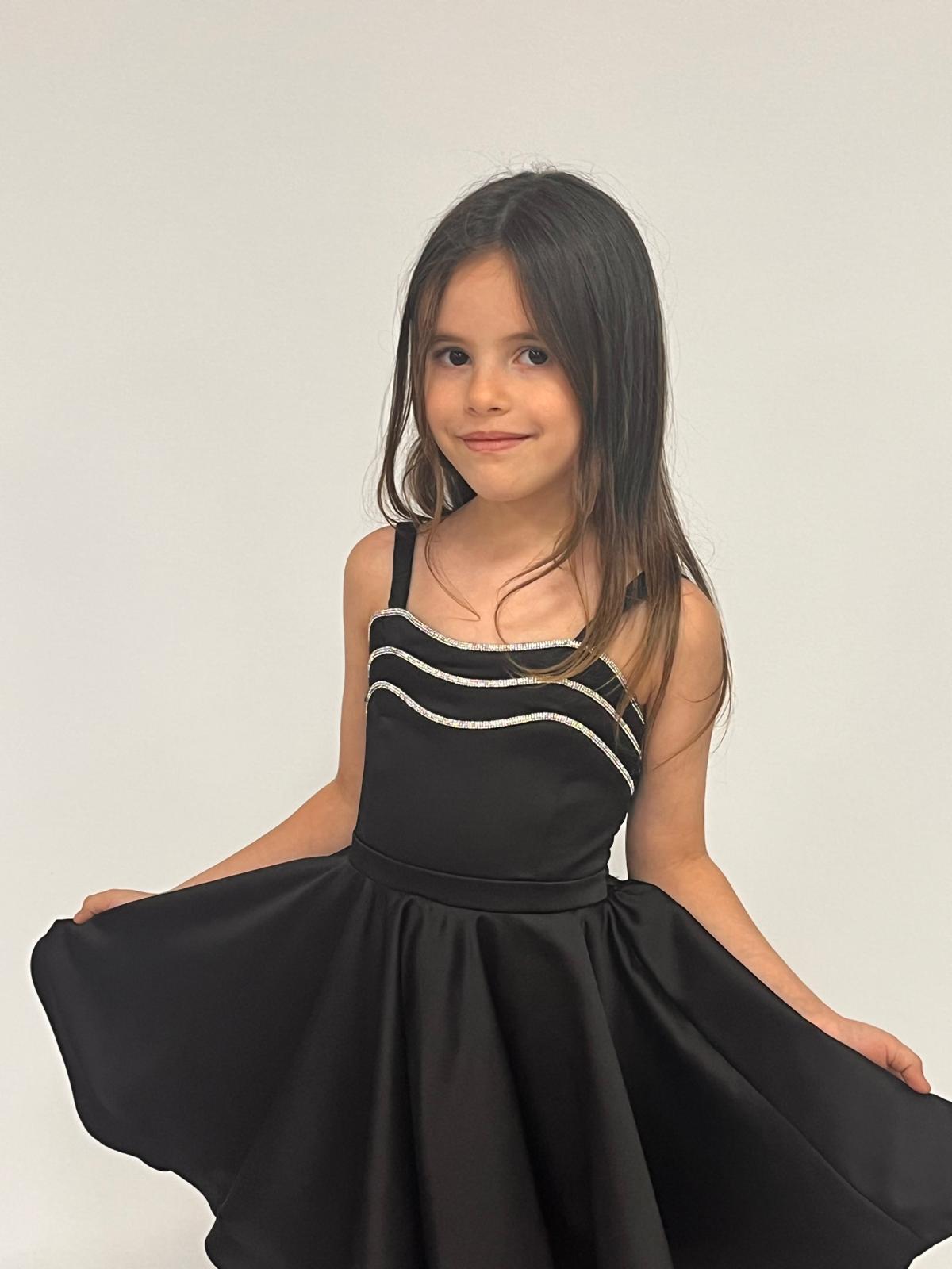 Kız Çocuk Abiye Siyah Saten Kuyruklu Yaka Şerit Taşlı  Abiye Elbise 5-10 yaşYaş