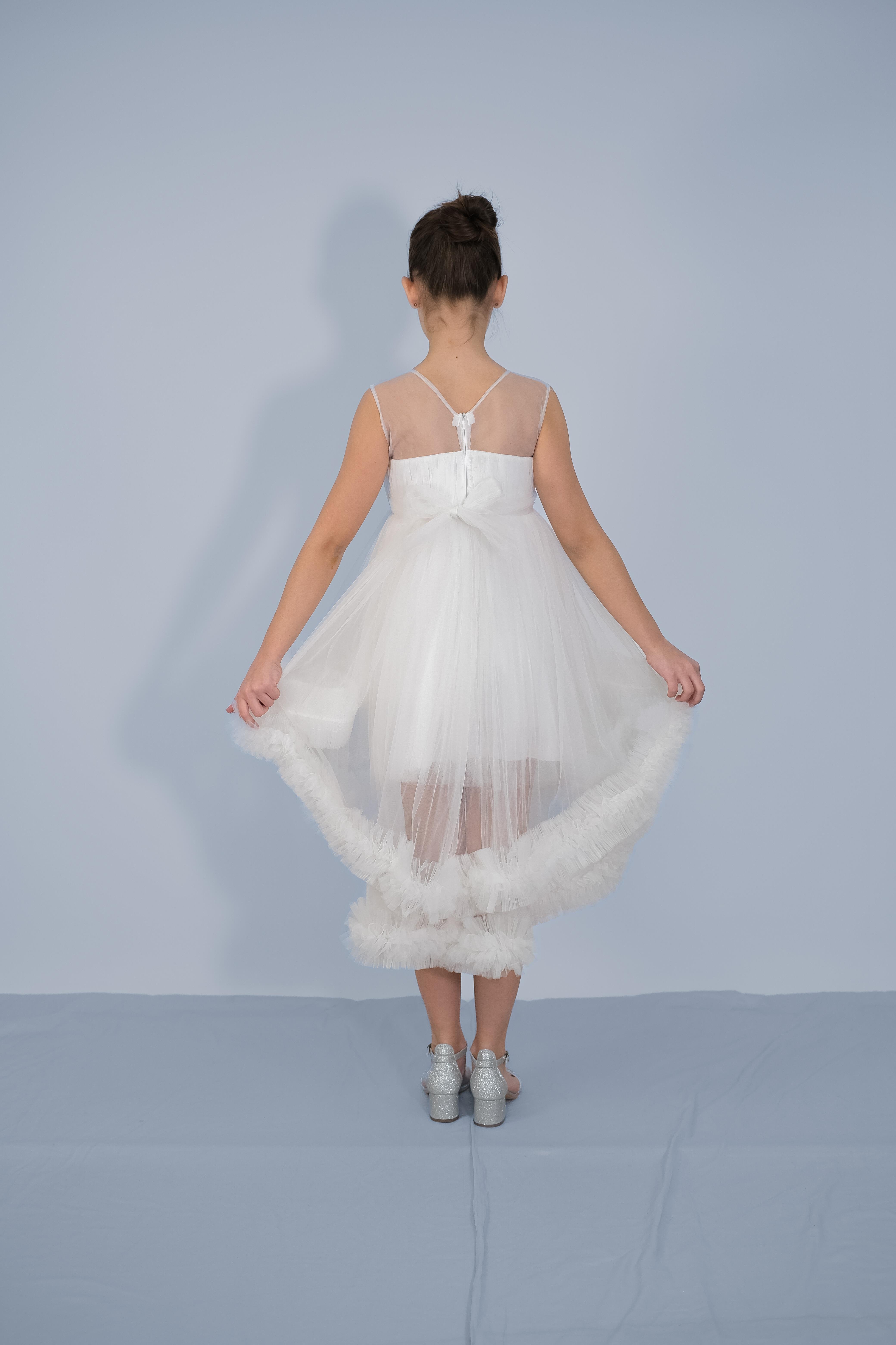 Kız Çocuk Abiye Beyaz Etekleri Fırfırlı Kuyruklu Beli Çiçekli Abiye 6-10 Yaş