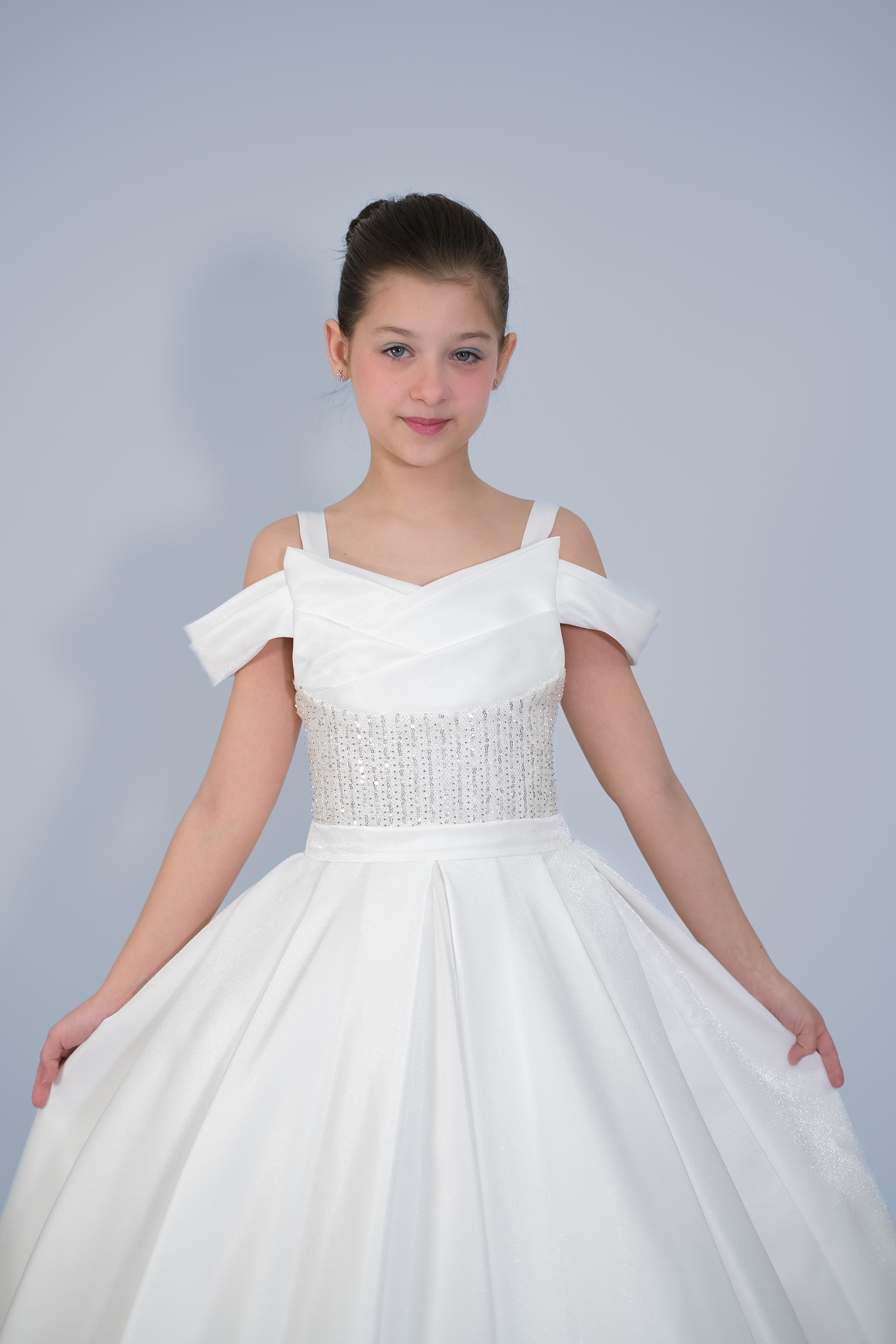 Kız Çocuk Abiye Krem Askılı Düşük Omuzlu Payetli  Sunsihe Kumaş Kasnaklı Gelinlik 2-11 Yaş