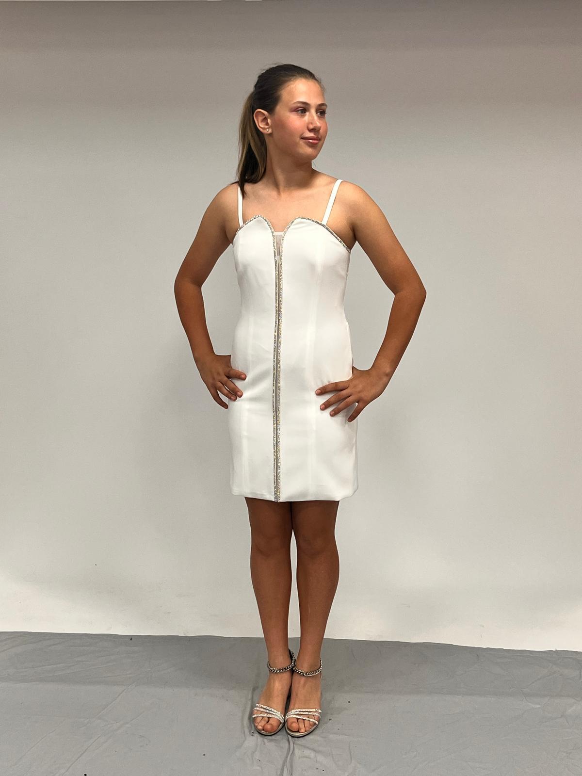 Kız Çocuk Abiye Krem Krep Kumaş  Askılı Taş Şerit İşlemeli Kolları Farbalı Çıkabilen Pelerin  Detaylı İllüzyon Yaka  Abiye Elbise 10-15 Yaş