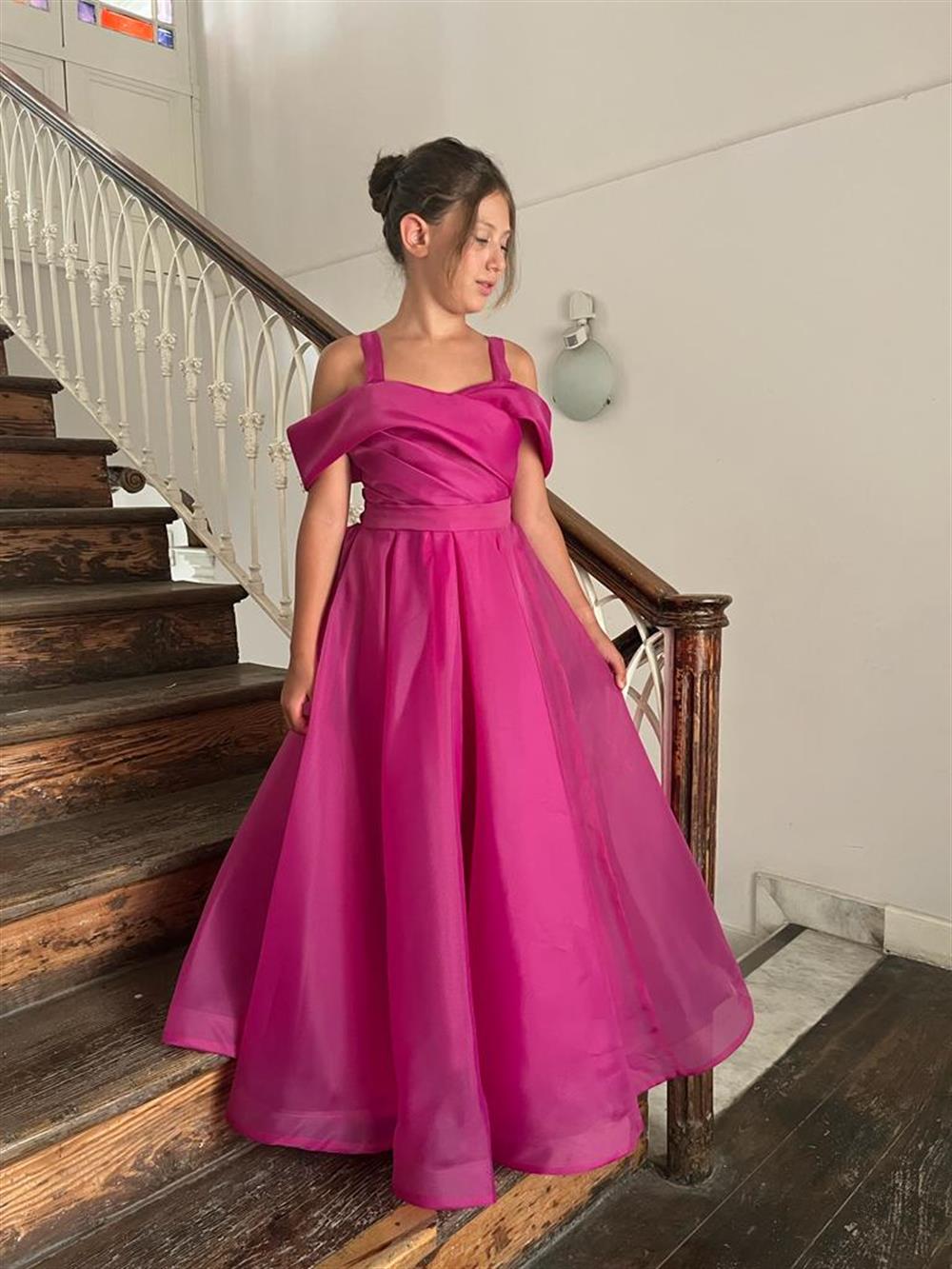 Kız Çocuk Uzun Fuşya Askılı Şifon Abiye Elbise 10-14 Yaş