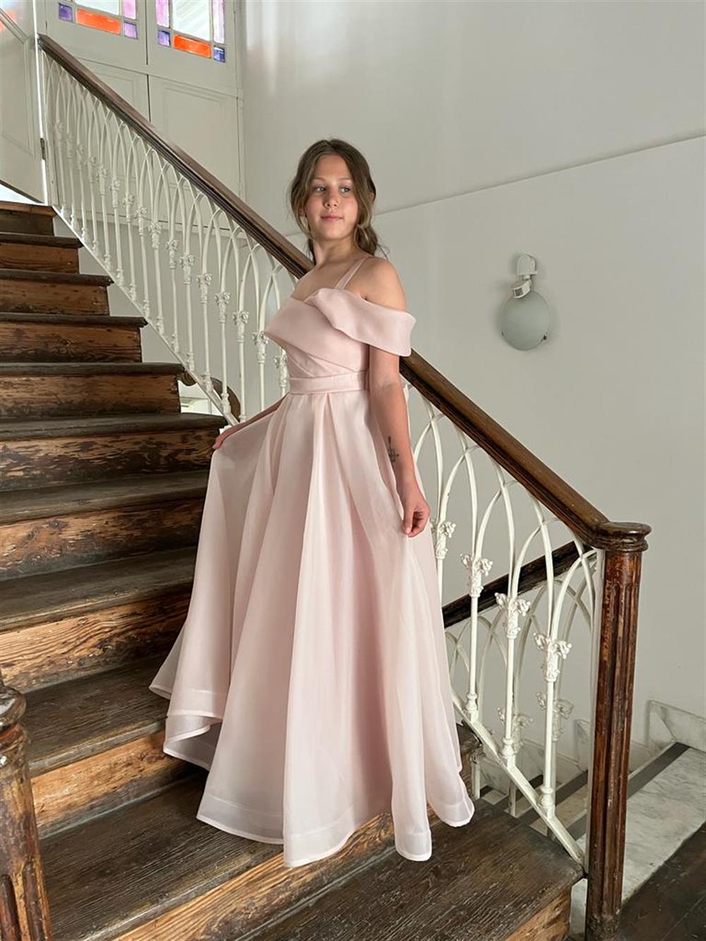 Kız Uzun Pudra Askılı Şifon Abiye 10-14 Yaş 