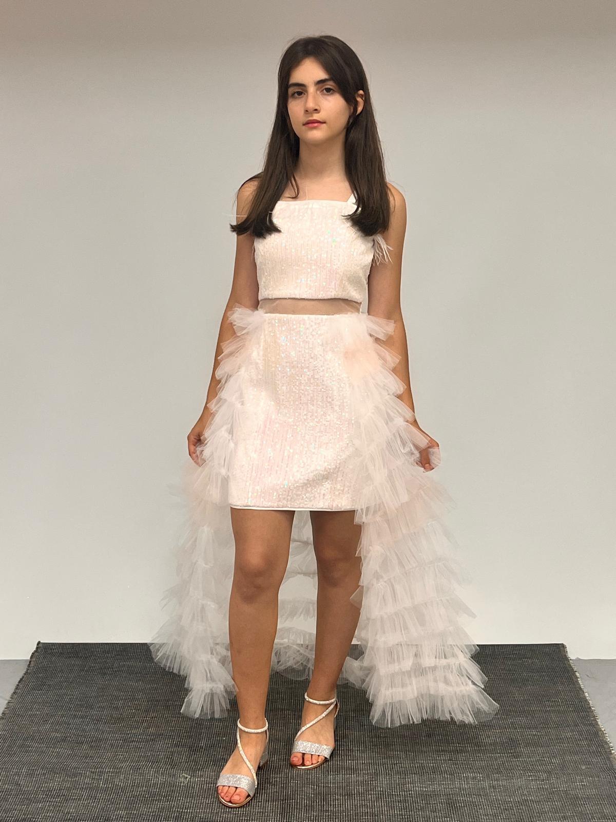 Kız Çocuk Abiye Renkli Beyaz Kısa Payetli Mini Etekleri Kat Kat Abiye Elbise 8-16 Yaş