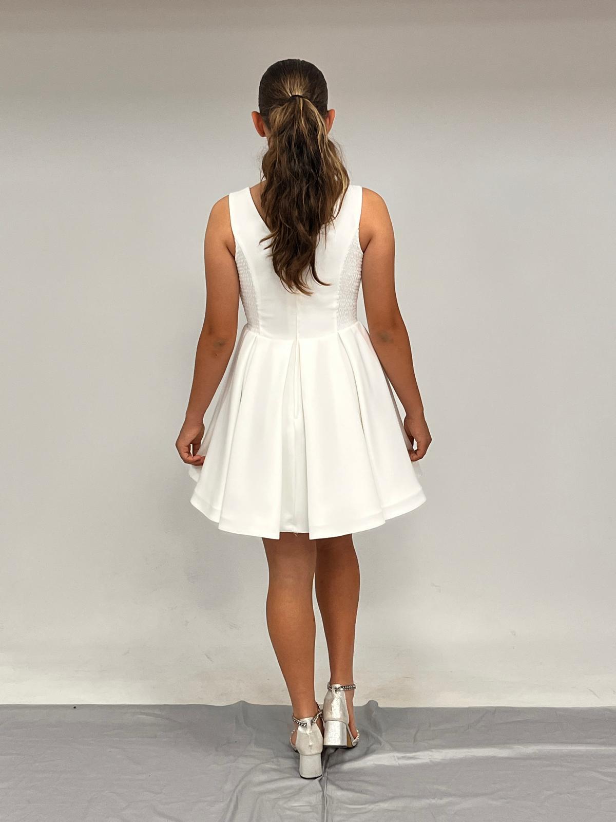 Kız Çocuk Abiye Krem Krep Kısa Bel İnce  Şerit Taş Detaylı Taş  Kısa Abiye Elbise 10-15 Yaş