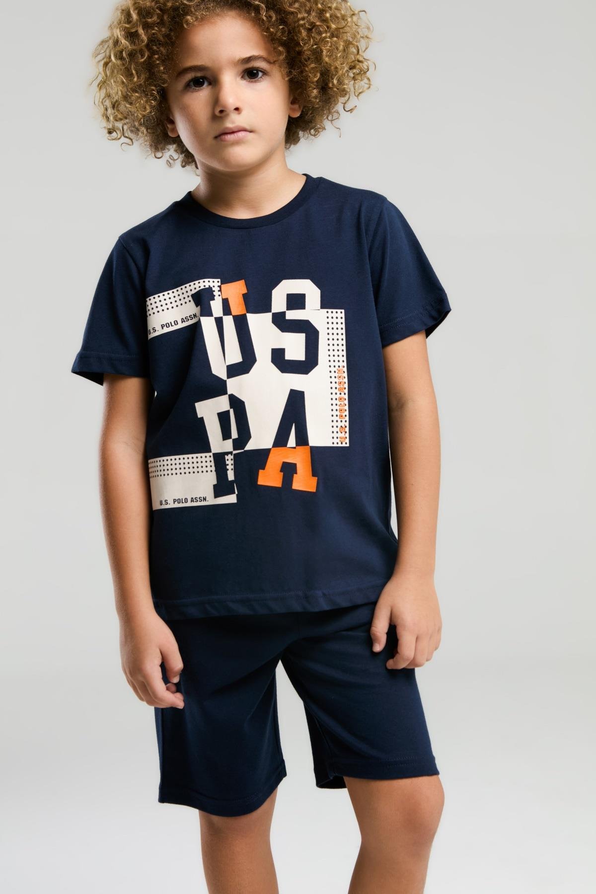  U.S. Polo Assn. Erkek Çocuk , Lisanslı, T-shirt Bermuda , Alt Üst Takım US2052