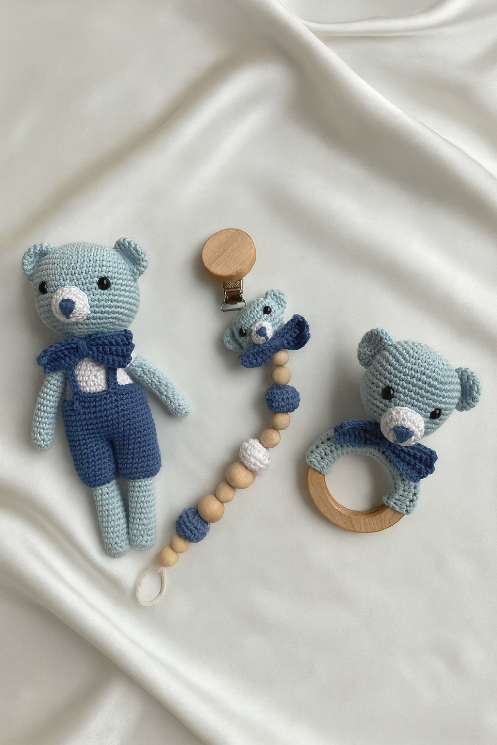 Jaju Baby Ayıcık Set Amigurumi Oyuncak 22 cm Çıngırak ve Emzik Zinciri Üçlü Set