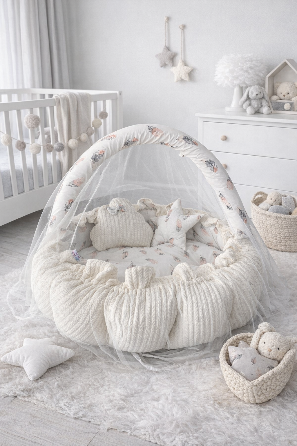 Jaju Baby Beyaz Örgü Kumaş Açılır - Kapanır Oyun Minderi Cibinlik Aparatlı Babynest