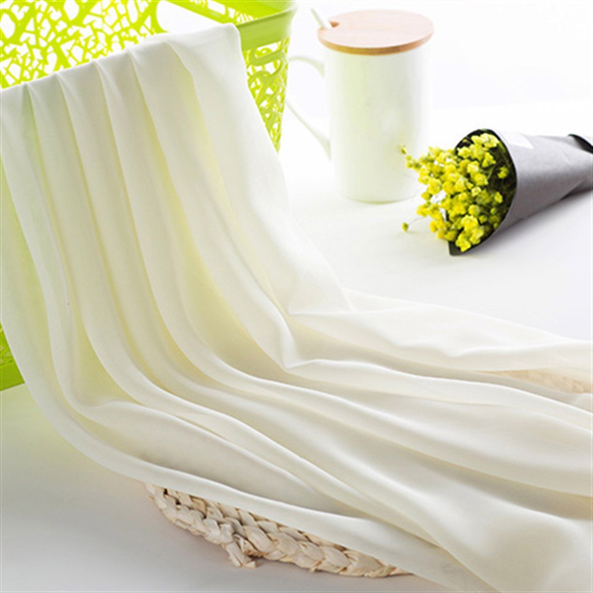 Jaju Baby beyaz şifon kumaş