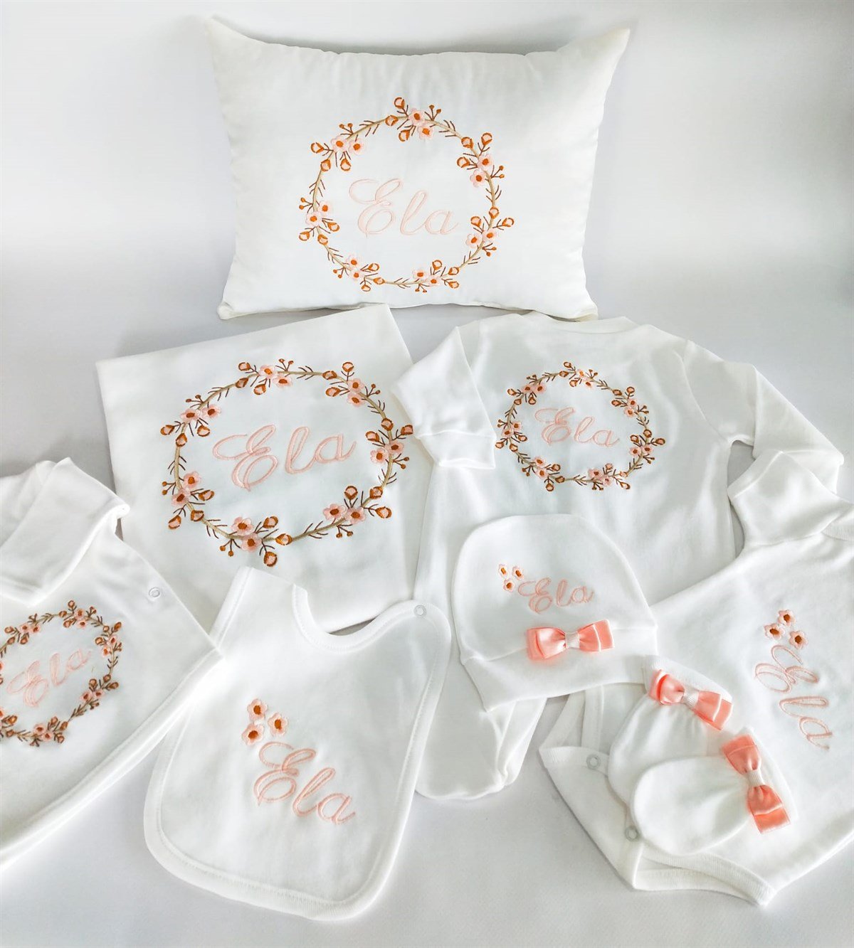 Jaju Baby Çiçek ve İsim İşlemeli Bebek Yeni Doğan Set
