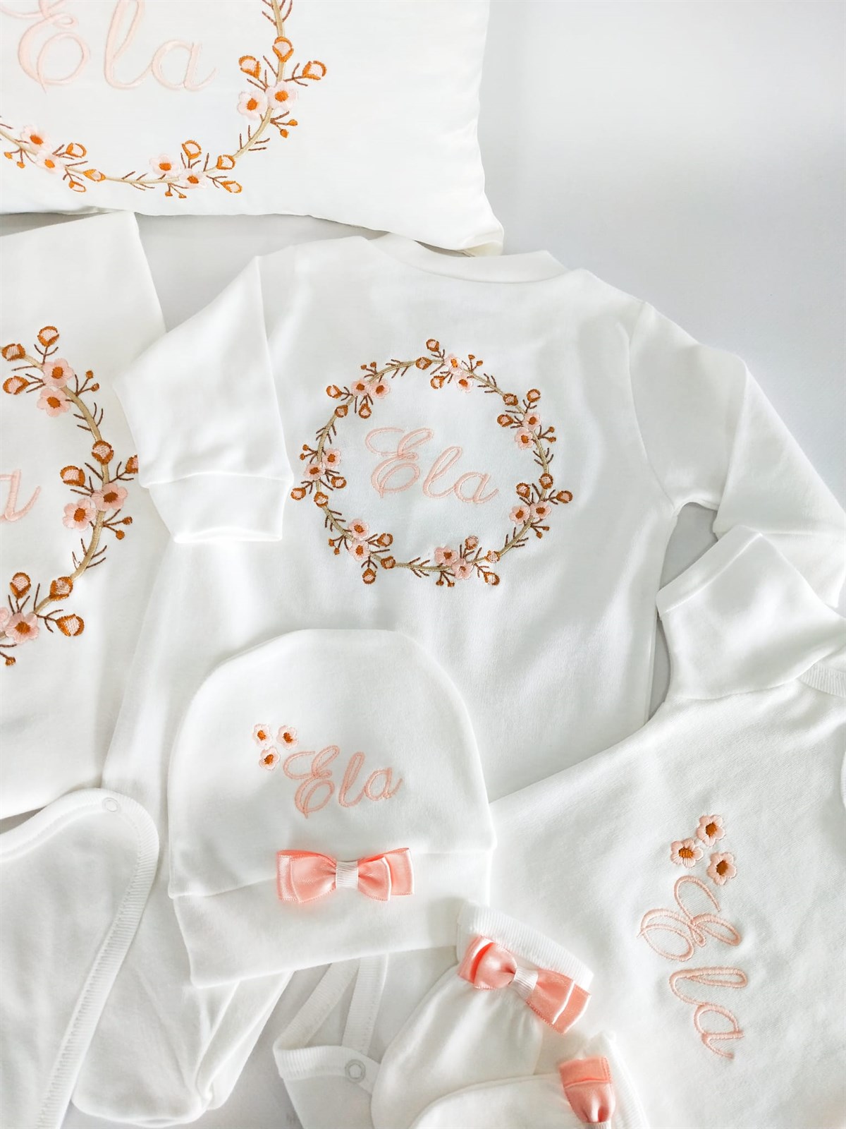 Jaju Baby Çiçek ve İsim İşlemeli Bebek Yeni Doğan Set