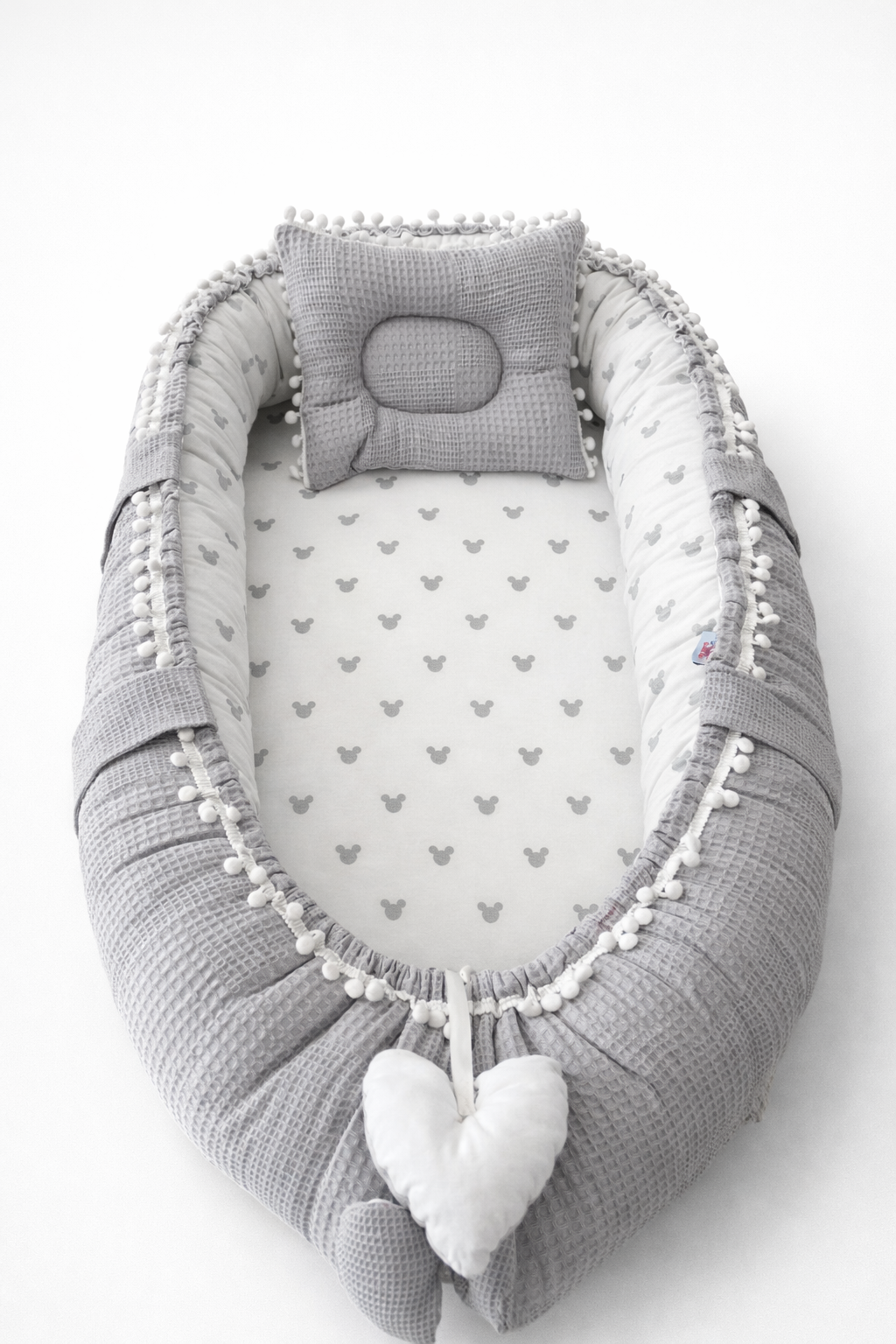 Jaju Baby Gri Waffle Pike Kumaş Micky Tasarım Ponponlu Babynest