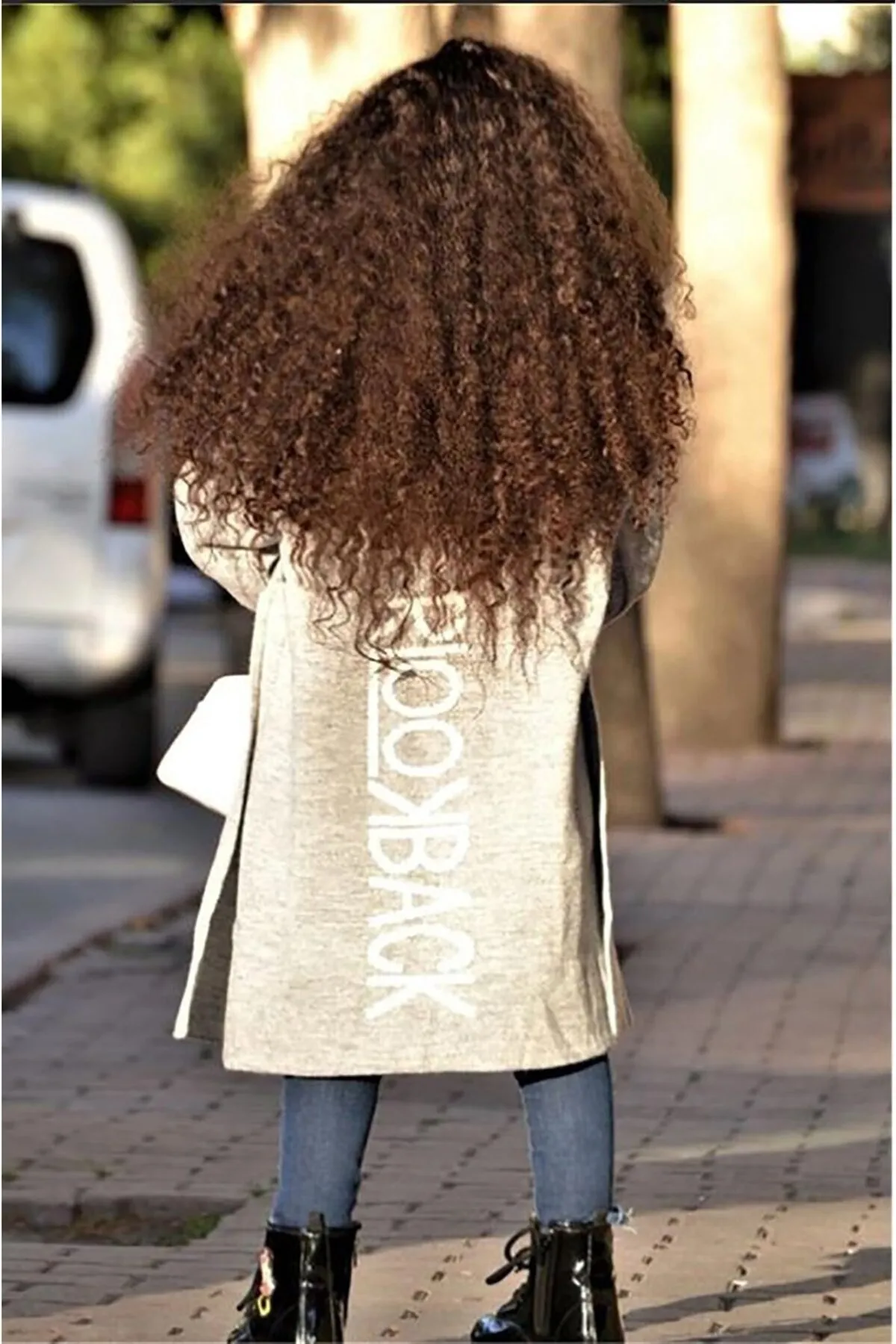 Jaju Baby Krem Boğazlı Sıfır Kol Kazak Ve Gri Hırka Takım