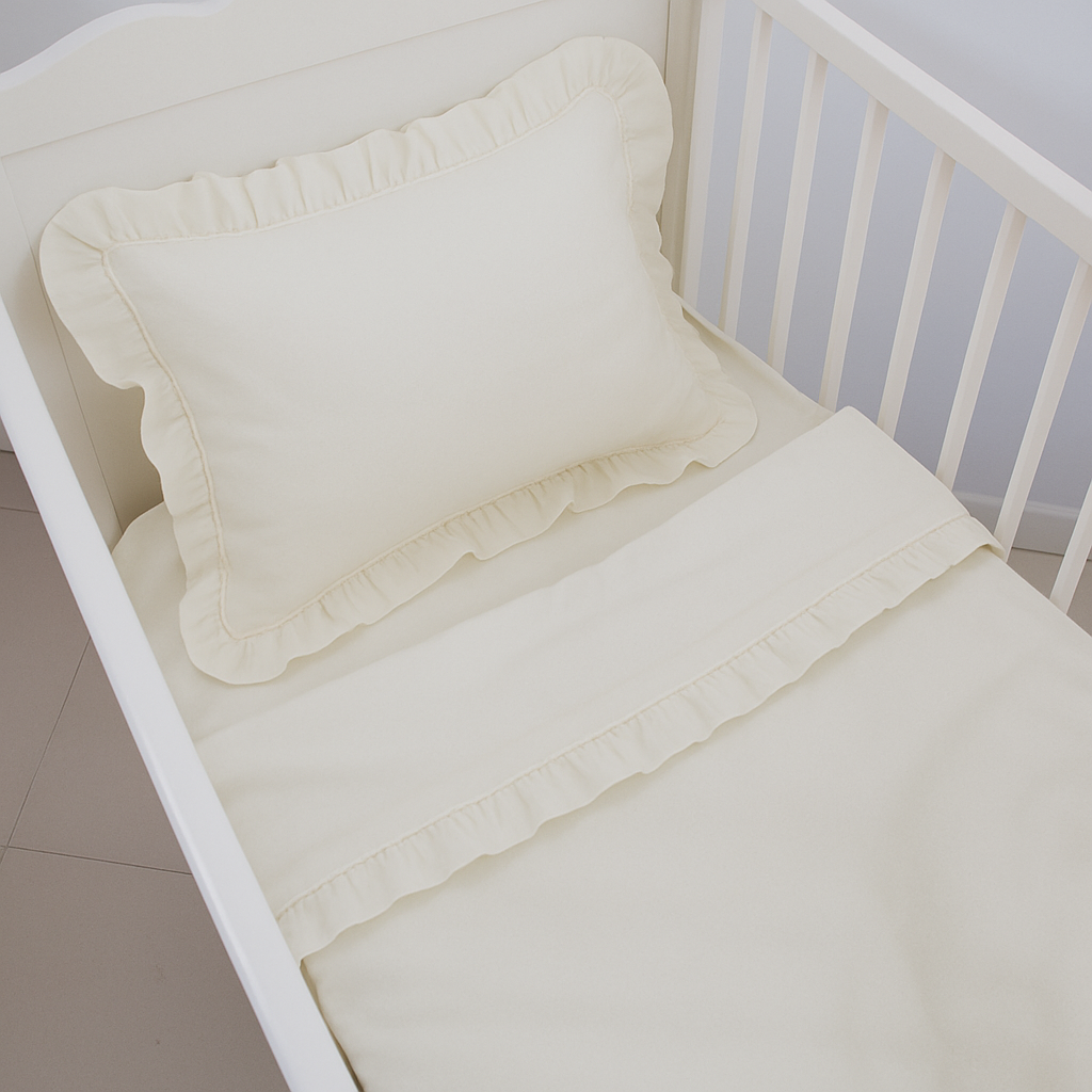 Krem Bebek Nevresim Takımı – 60x120 | 70x140 | 80x130 Beşik Uyumlu – Fırfırlı Premium Set