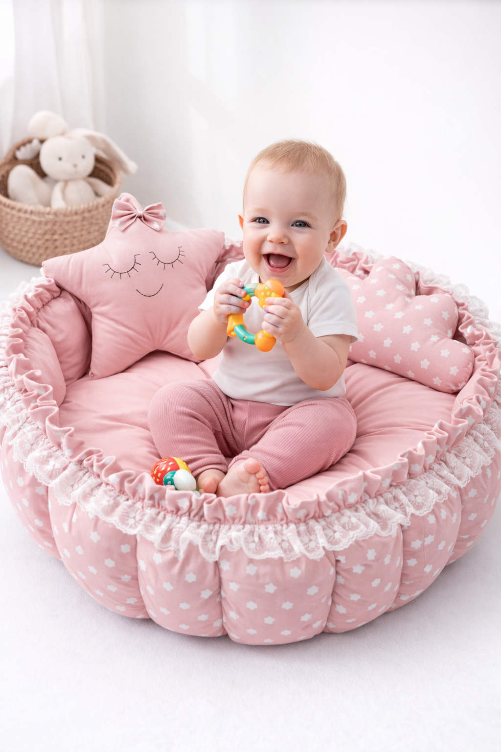 Pudra Yıldızlı Açılır Oyun Minderi & Bebek Yuvası (80–120 cm) Babynest