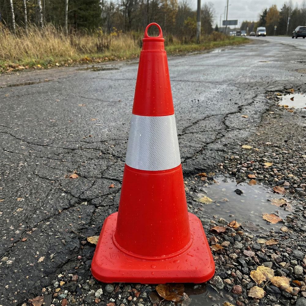 5'li TPE Trafik Konisi Seti 50 cm Tek Reflektifli - Ağırlıksız Trafik DubasıTrafik Konisi PVC 50 cm