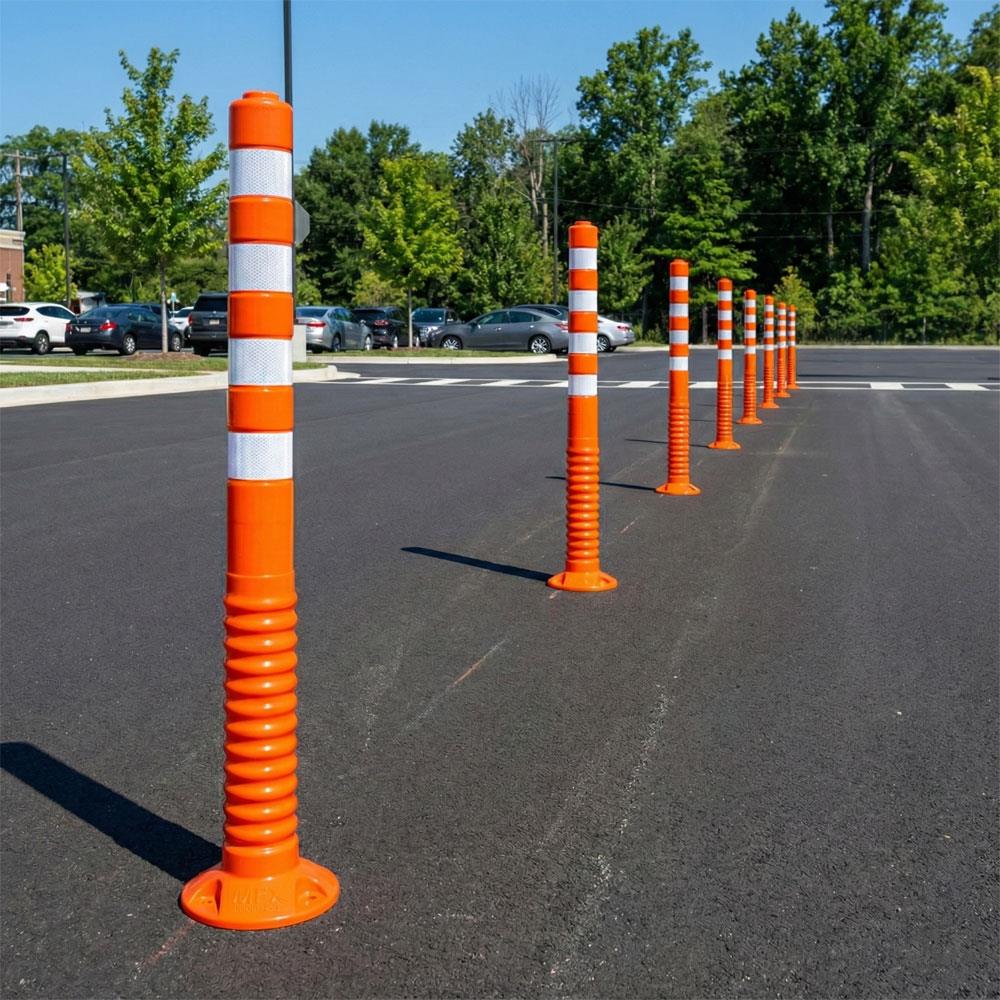 TPE Delineator 100 x 8 cmDelineators