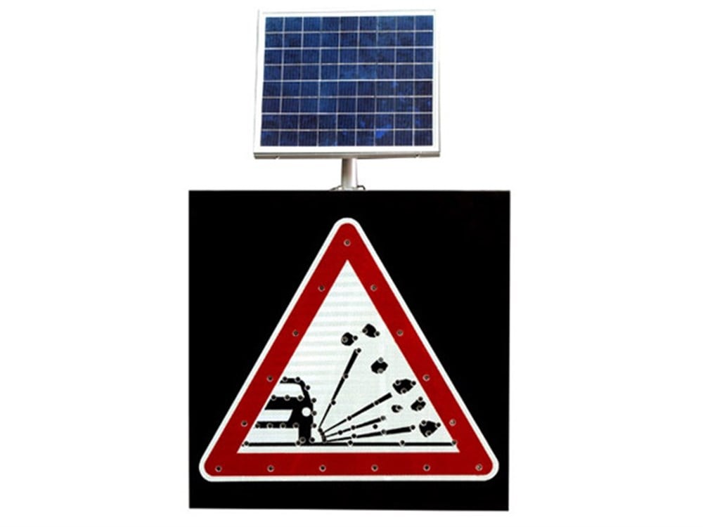 Güneş Enerjili Gevşek Malzemeli Zemin Levhası T-9 600x600x80 mm