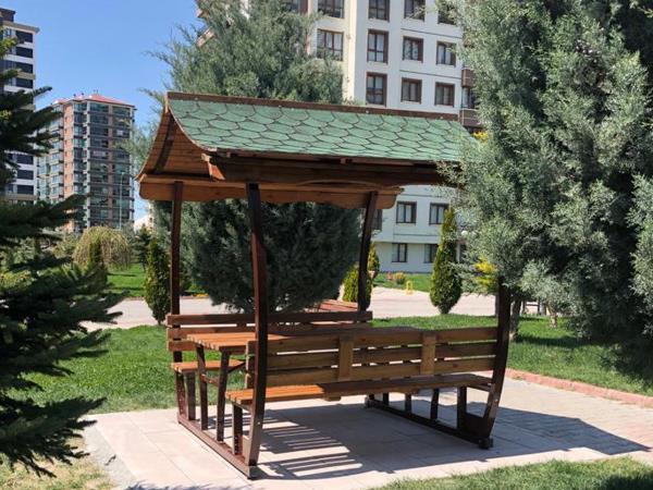 Japon Çatılı Piknik Masası PTB12M, Metal 8 KişilikKent Ekipmanları