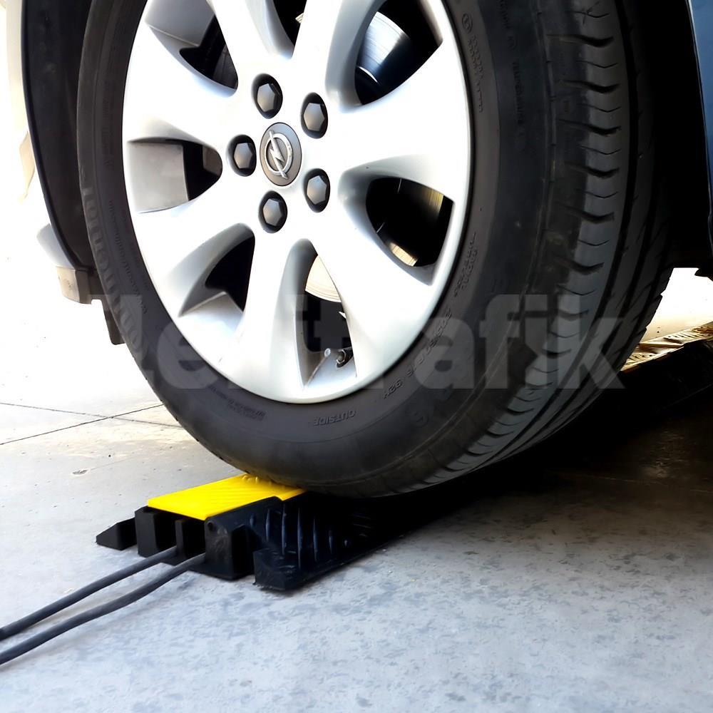 Kablo Kanallı Hız Kesici 2 Kanallı, Yol Kasisi 25 x 100 x 4,5 cm