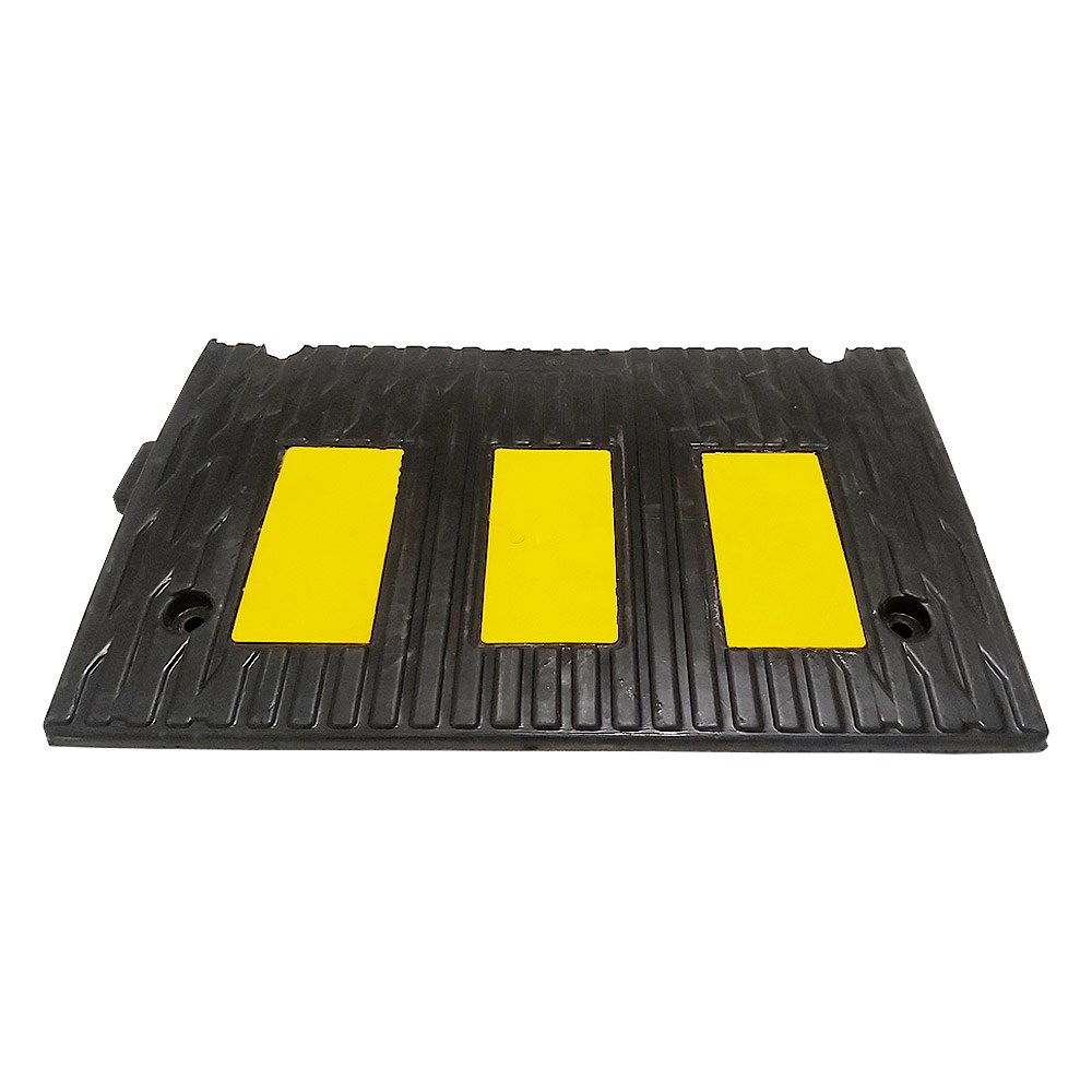 Kauçuk Rampa, Otopark Rampası, Kaldırım Rampası 50x30x4,5 cm - 3 BantlıKauçuk Rampa