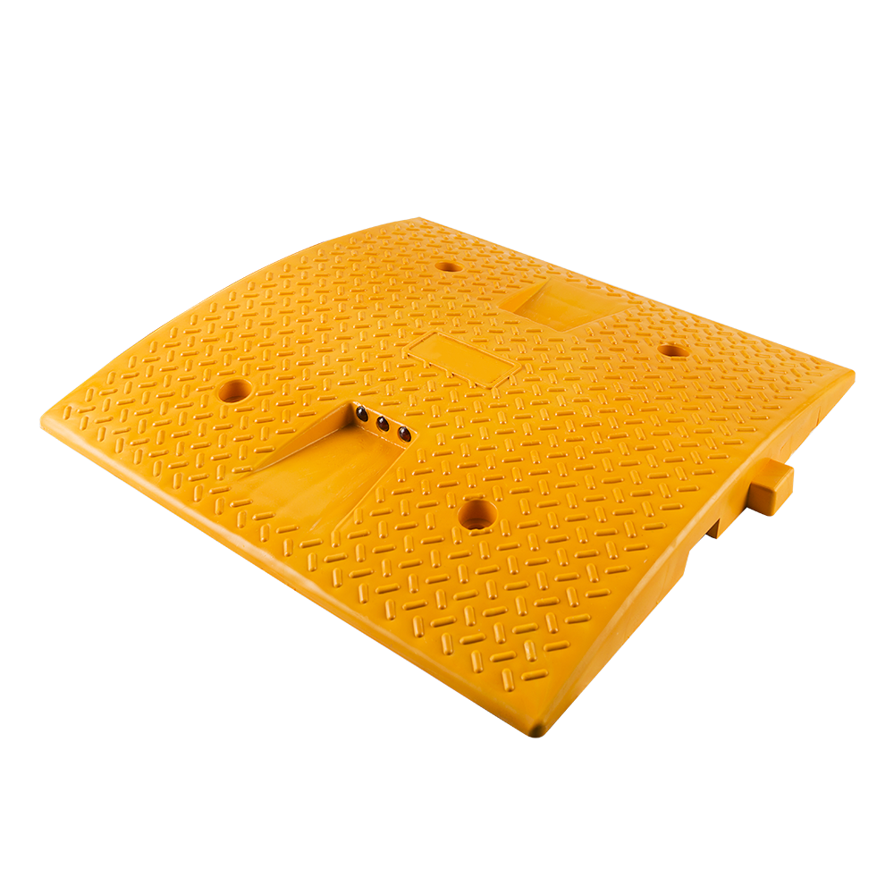 Kedi Gözlü Hız Kesici PPC, Yol Kasisi 50 x 50 x 5 cmPlastik Yol Kasisi