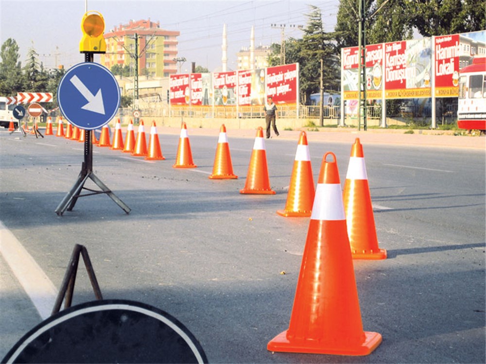 PVC Trafik Konisi 70 cm Tek Reflektifli Trafik Dubası