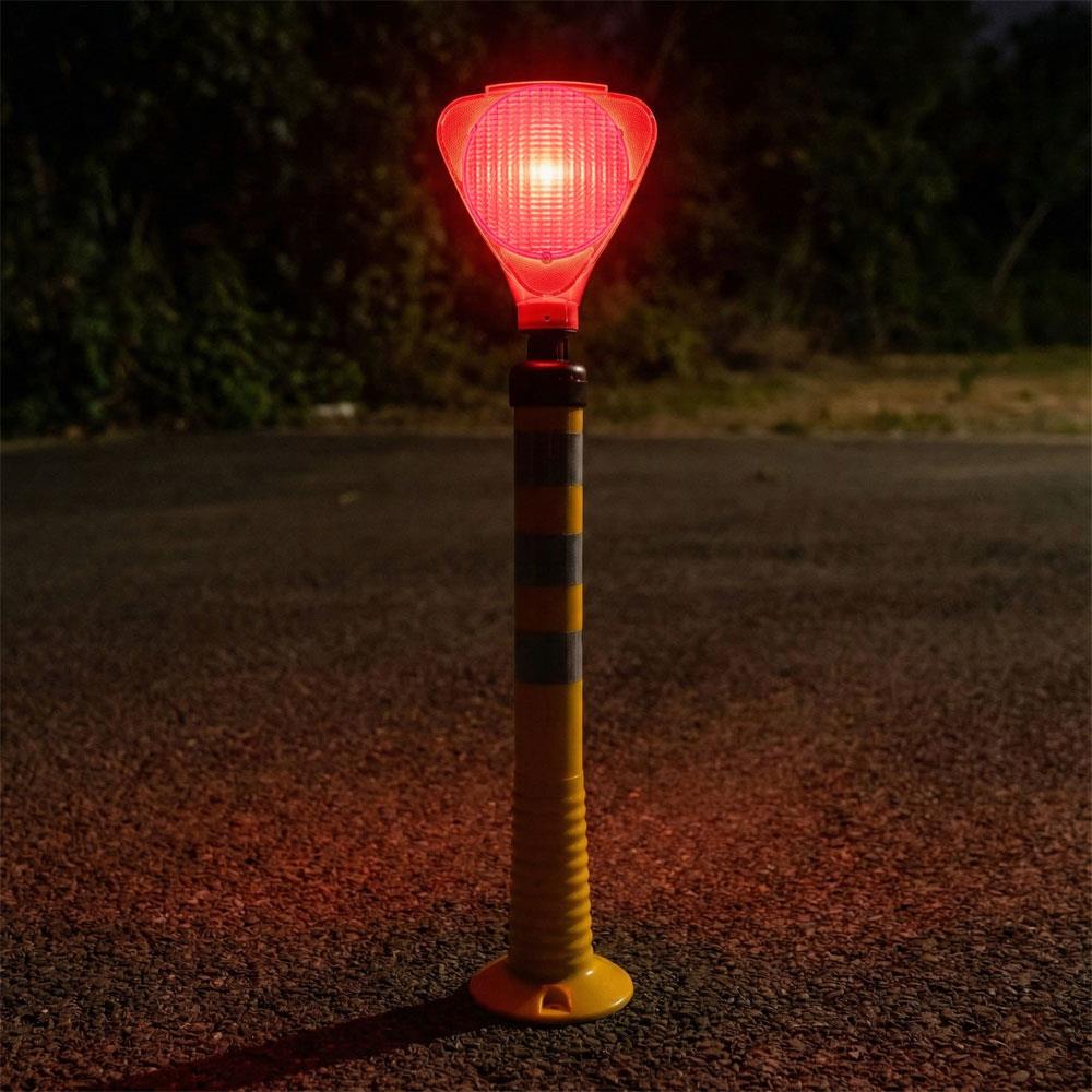 5-Pack Solar LED Barricade Flasher – RedSolar Flashers