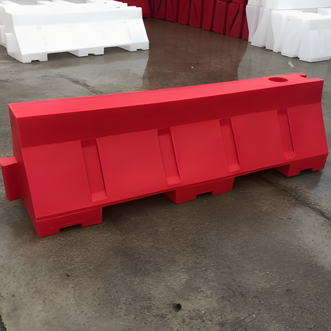 Yol Bariyeri Kırmızı 150 x 50 x 50 cmYol Su Bariyeri