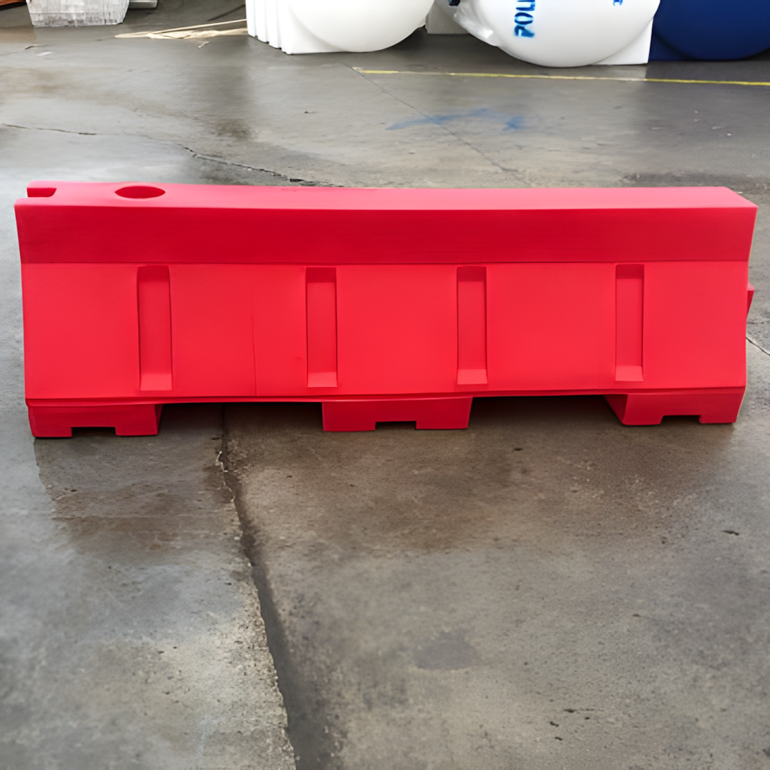 Yol Bariyeri Kırmızı 150 x 50 x 50 cmYol Su Bariyeri