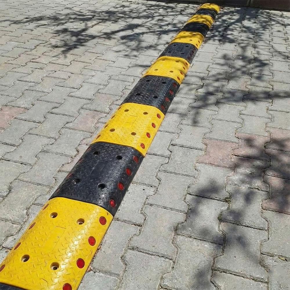 Yüksek Etkili Hız Kesici, Yol Kasisi 3 metrePlastic Speed Bump Sets