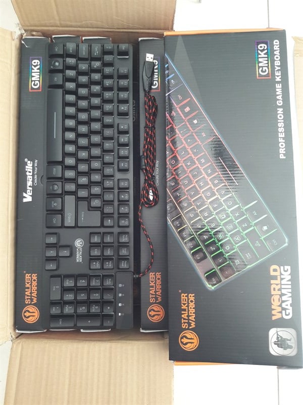 Versatile GMK9 Oyun Klavyesi
