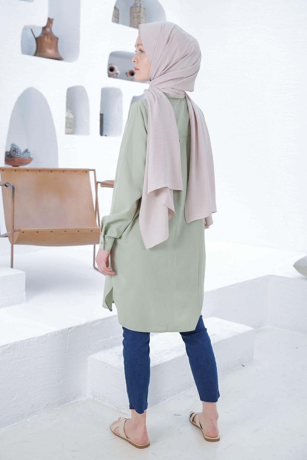 CHEMISE BASIC VERT AMANDE