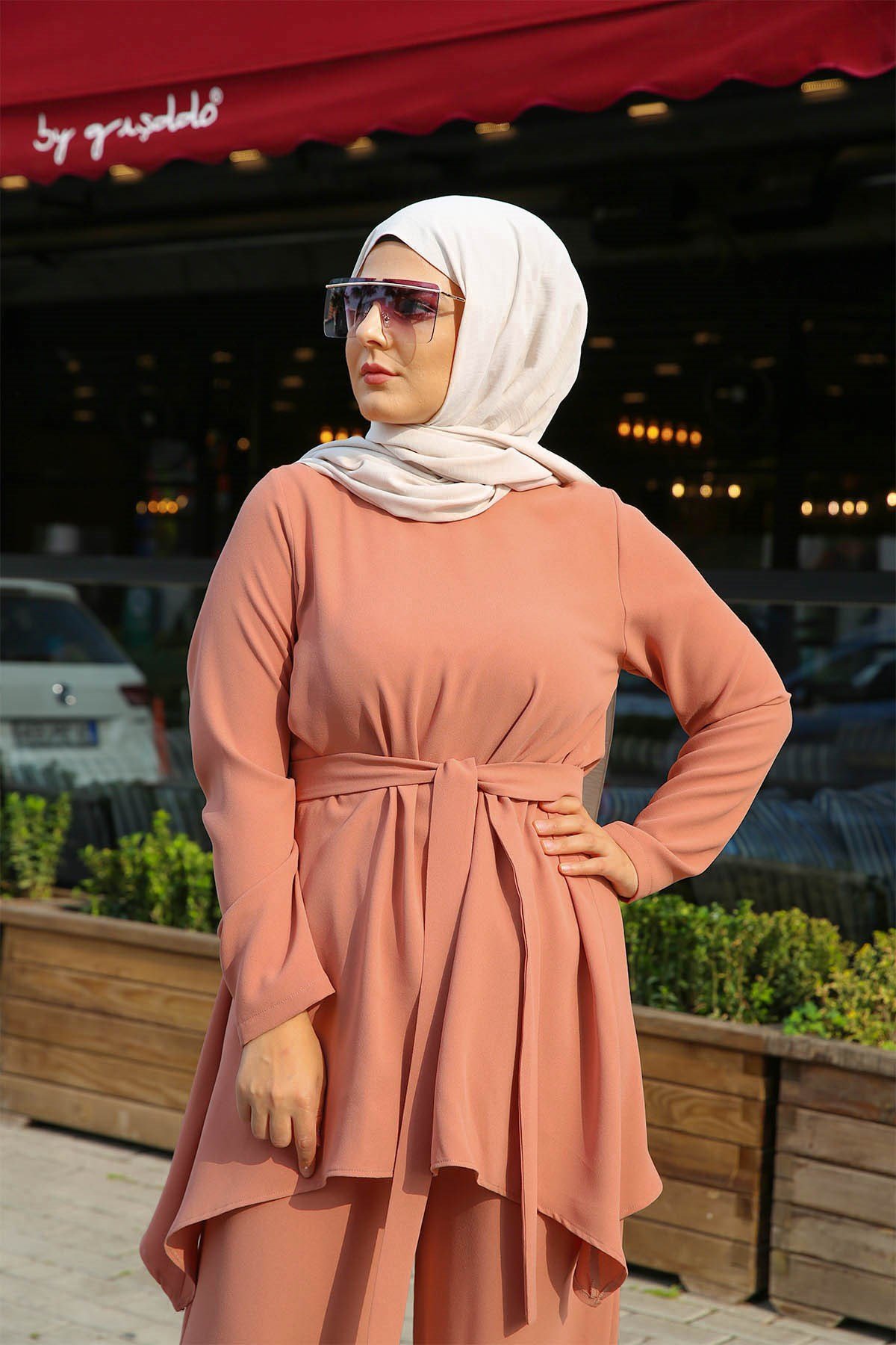ENSEMBLE MODESTY SAUMON