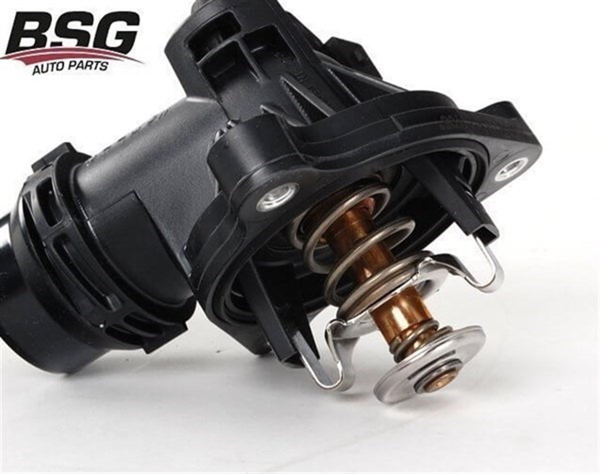 Bmw 1 Serisi E87 Kasa 120i Temostat Komple Bsg Marka