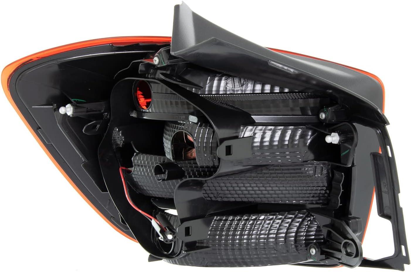 DEPOBmw 1 Serisi F20 Kasa Sağ Arka LED Stop Lambası Depo Marka 63217241542 63217241542