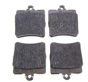 BSGMercedes W208 CLK Arka Fren Balata Takımı Std Paket Bsg Marka A0024207420A0024207420