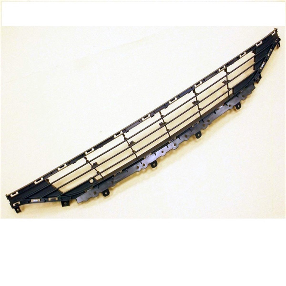 Opel Astra K Ön Tampon Alt Izgarası Park Sensörsüz